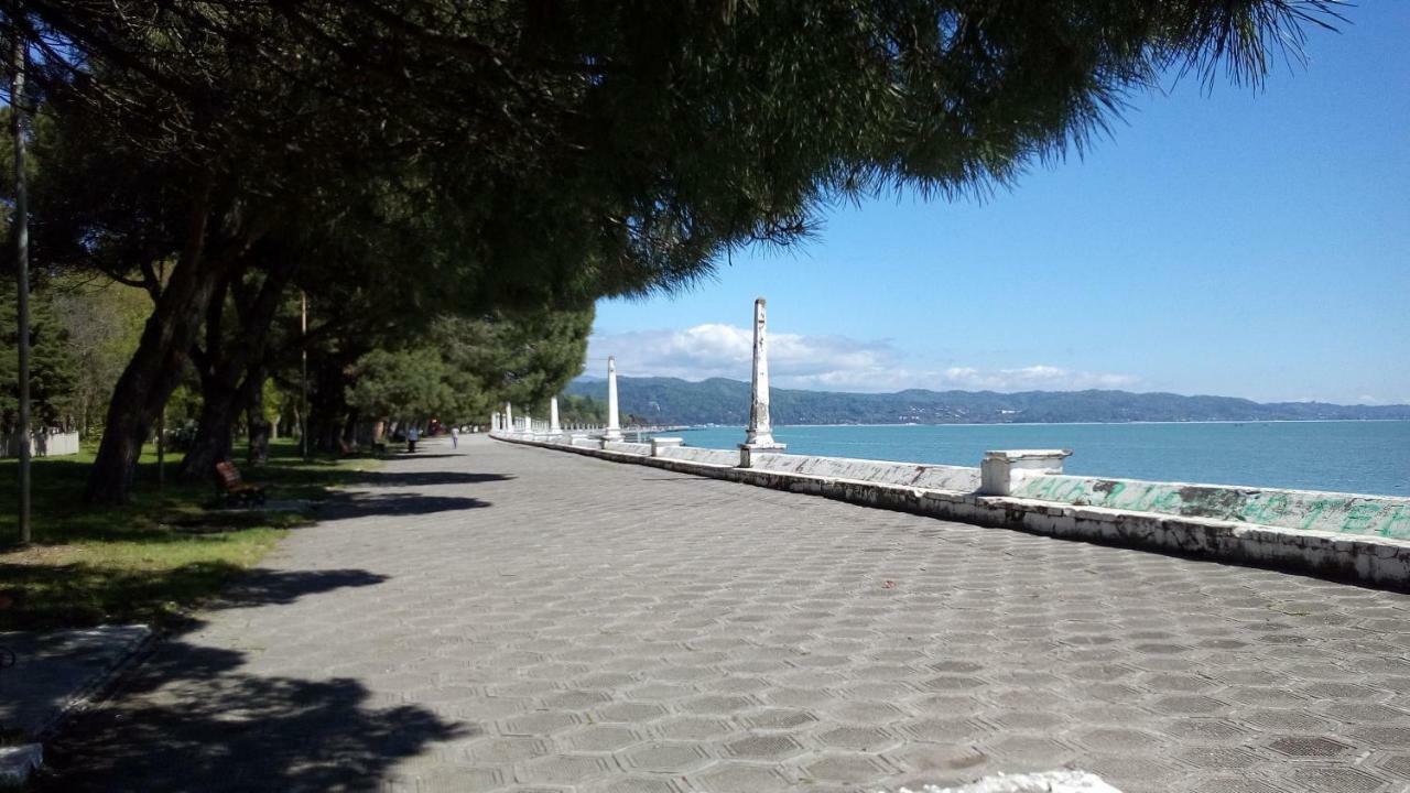 Alan Sukhumi Exterior foto